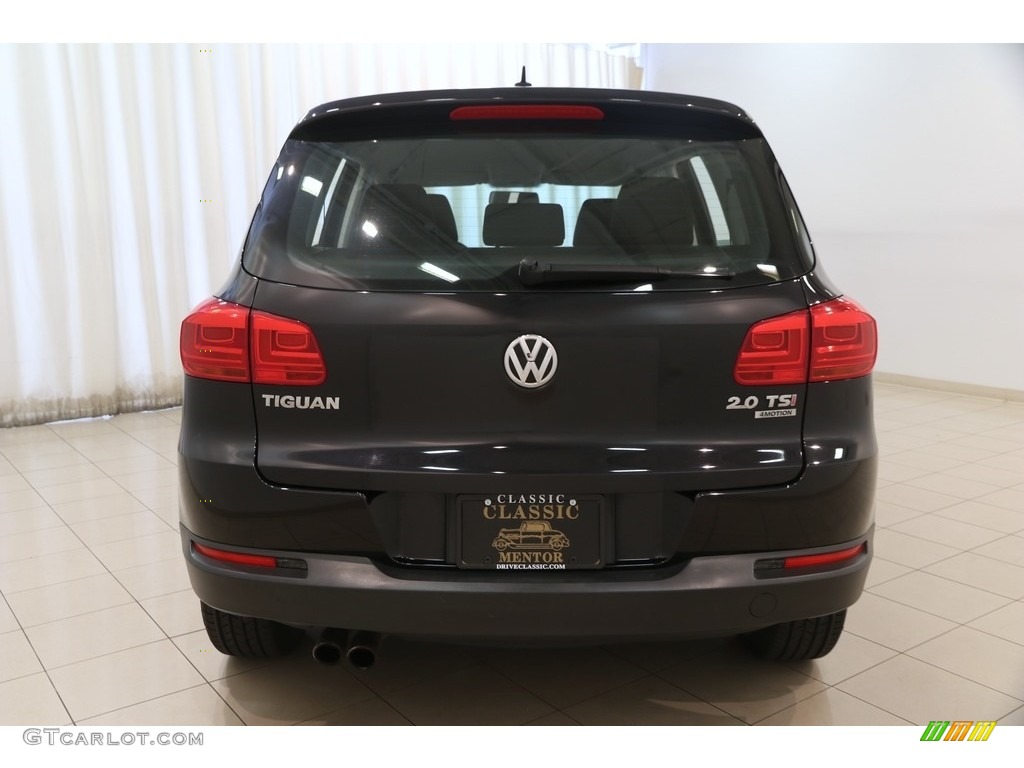 2012 Tiguan SE 4Motion - Deep Black Metallic / Black photo #14