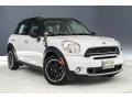 Absolute Black Metallic - Countryman Cooper S Photo No. 12