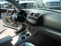 Blizzard White Pearl - Highlander 4WD Photo No. 16
