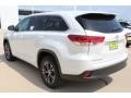 2018 Blizzard White Pearl Toyota Highlander LE  photo #6