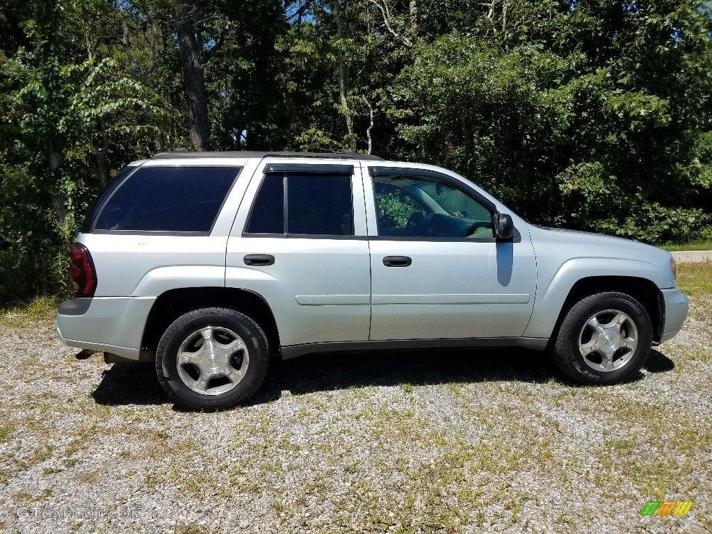 2007 TrailBlazer LS 4x4 - Silverstone Metallic / Light Gray photo #4