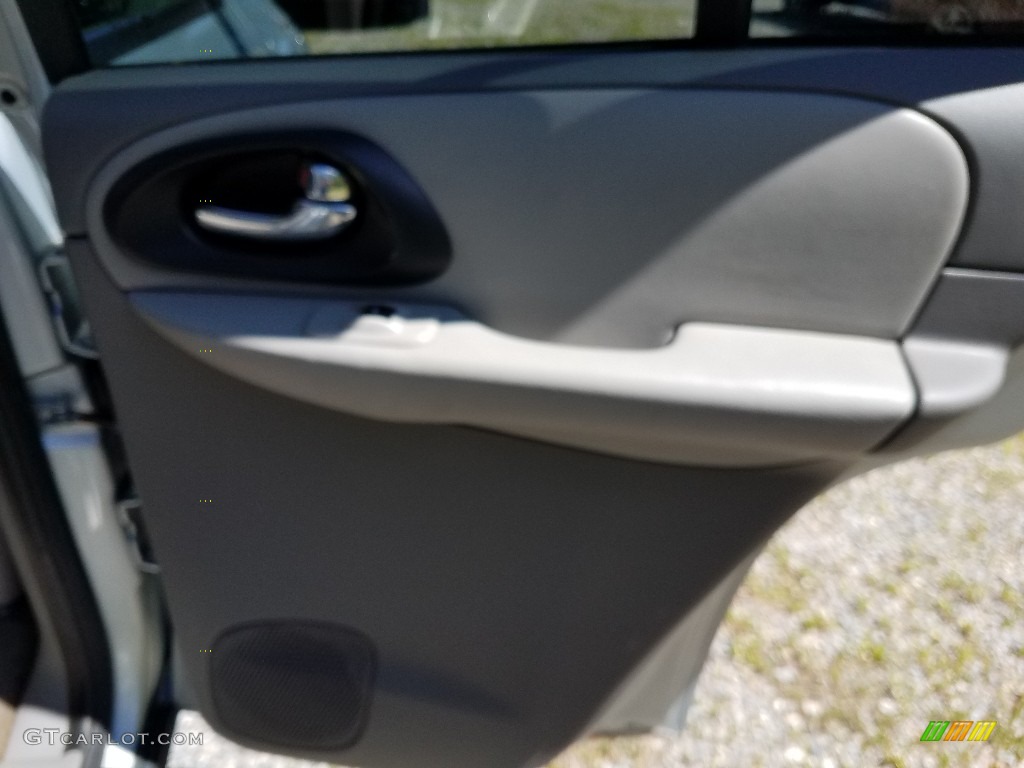 2007 TrailBlazer LS 4x4 - Silverstone Metallic / Light Gray photo #13