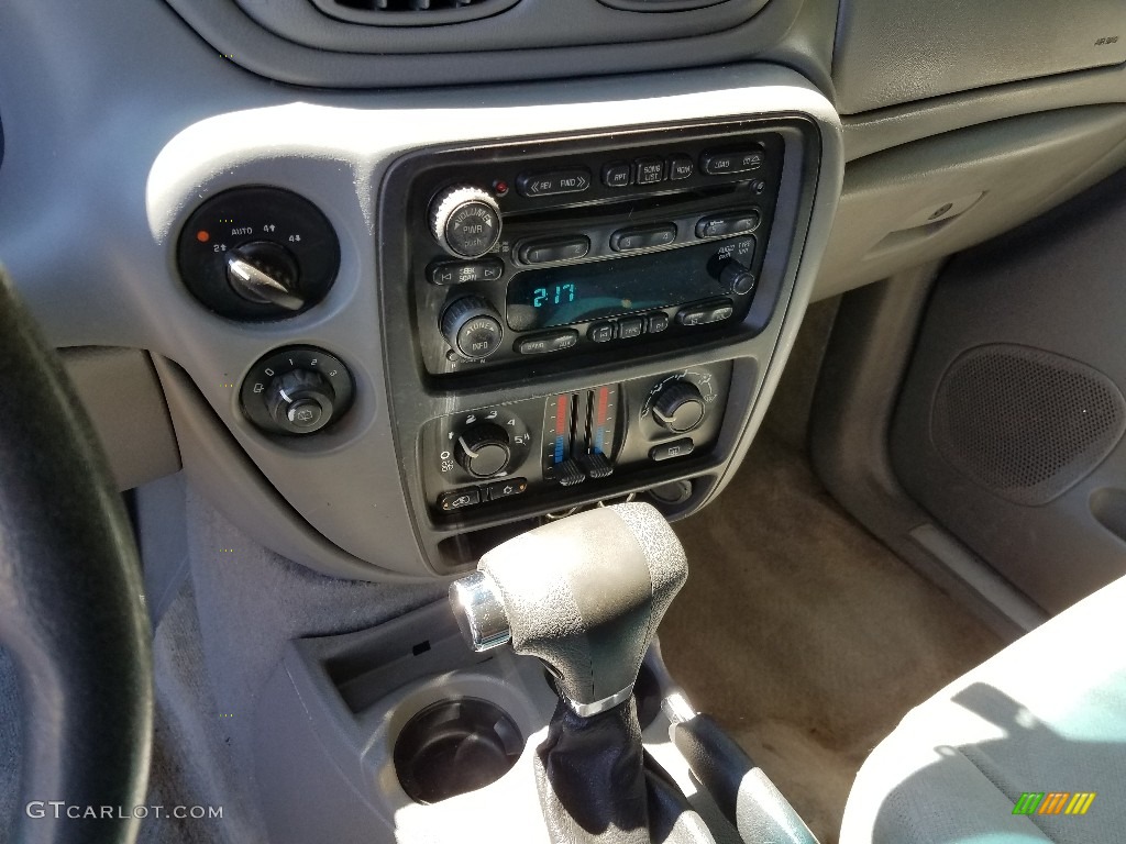 2007 TrailBlazer LS 4x4 - Silverstone Metallic / Light Gray photo #14