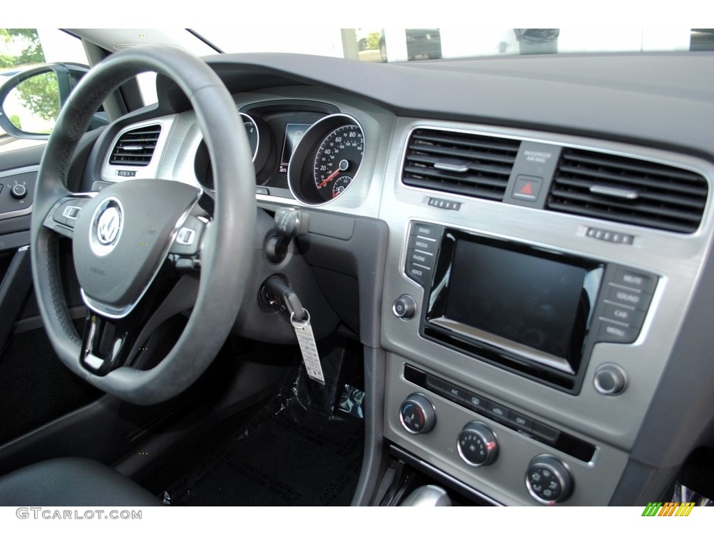2015 Golf 4 Door 1.8T S - Black / Black photo #19