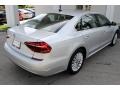 Reflex Silver Metallic - Passat SE Sedan Photo No. 9