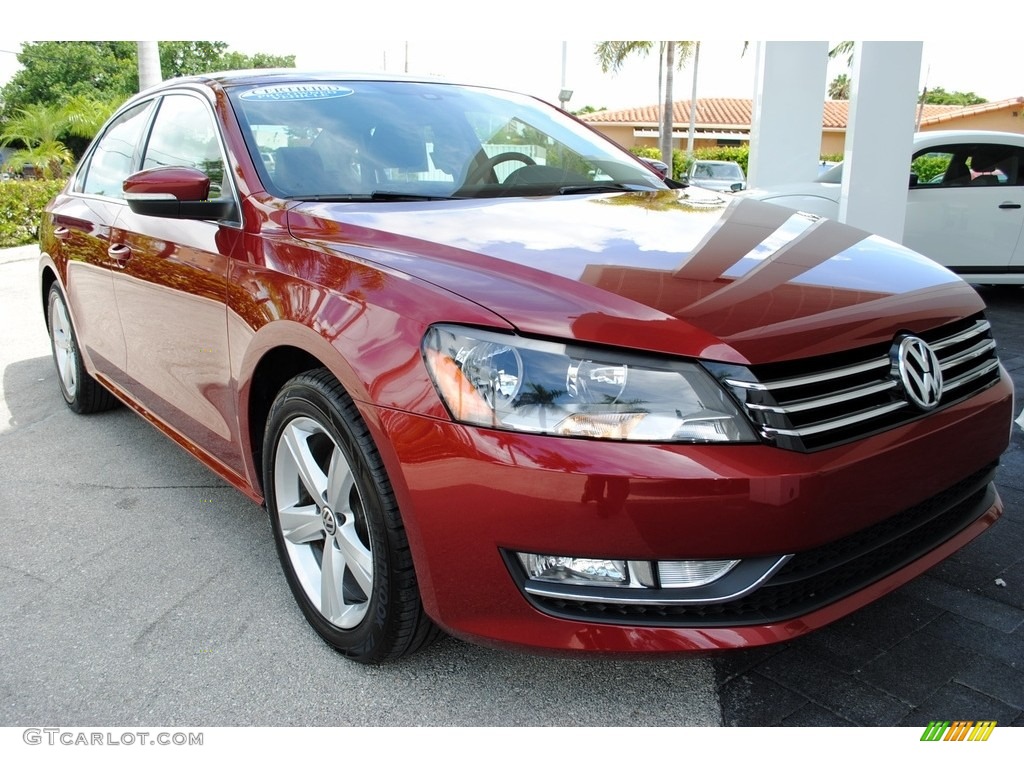 2015 Passat Wolfsburg Edition Sedan - Fortana Red Metallic / Titan Black photo #2
