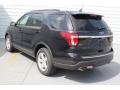 Shadow Black - Explorer XLT Photo No. 7