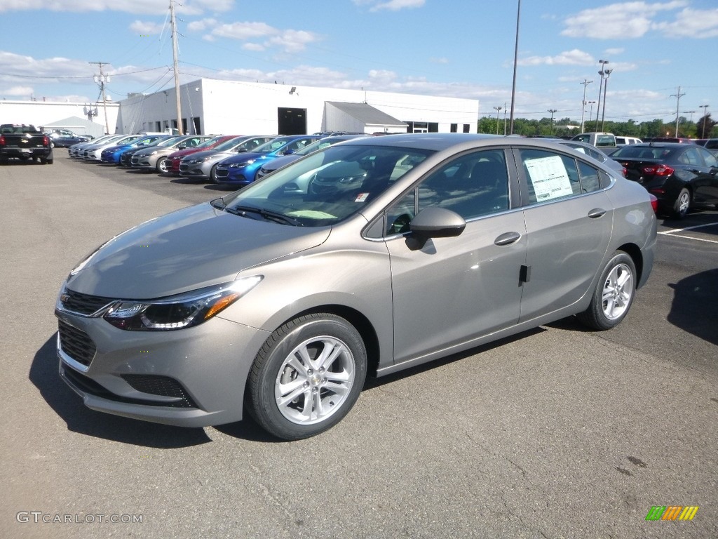 2018 Cruze LT - Pepperdust Metallic / Jet Black photo #1