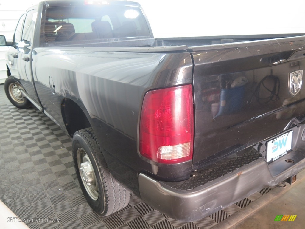 2010 Ram 2500 ST Crew Cab 4x4 - Brilliant Black Crystal Pearl / Dark Slate/Medium Graystone photo #6