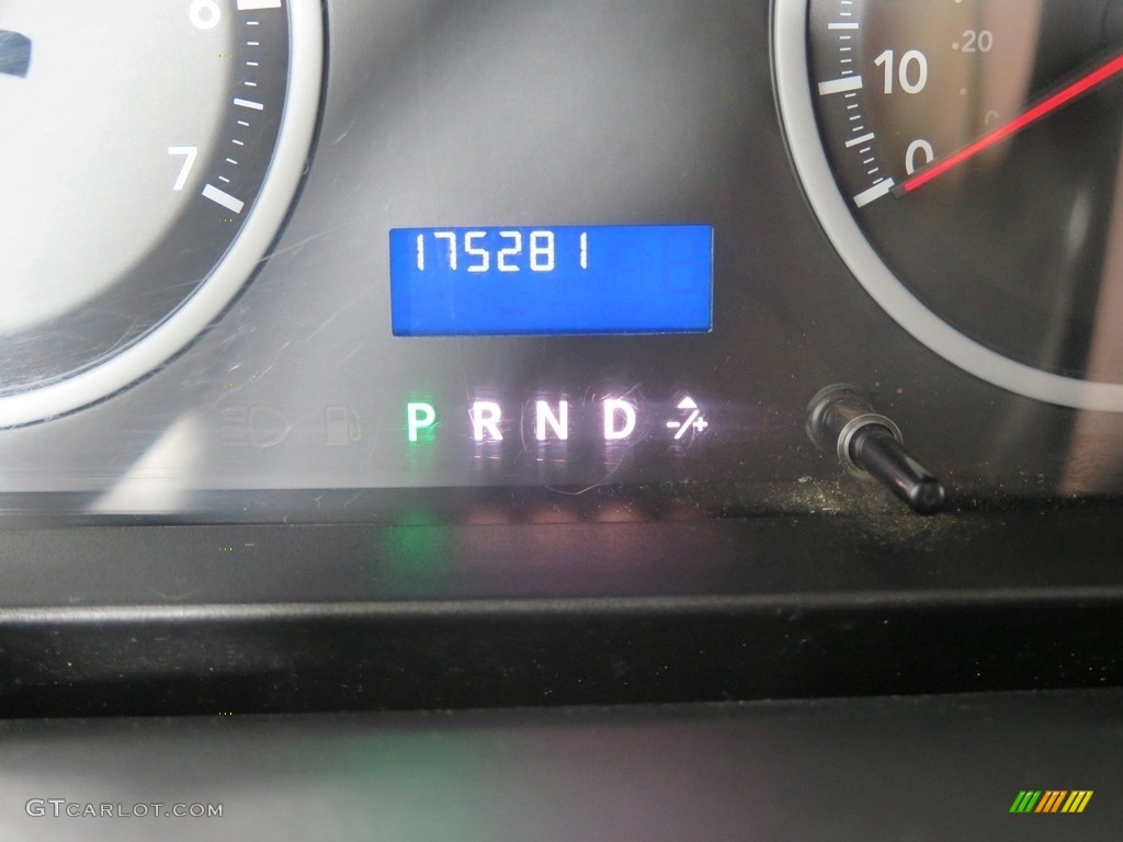 2010 Ram 2500 ST Crew Cab 4x4 - Brilliant Black Crystal Pearl / Dark Slate/Medium Graystone photo #12