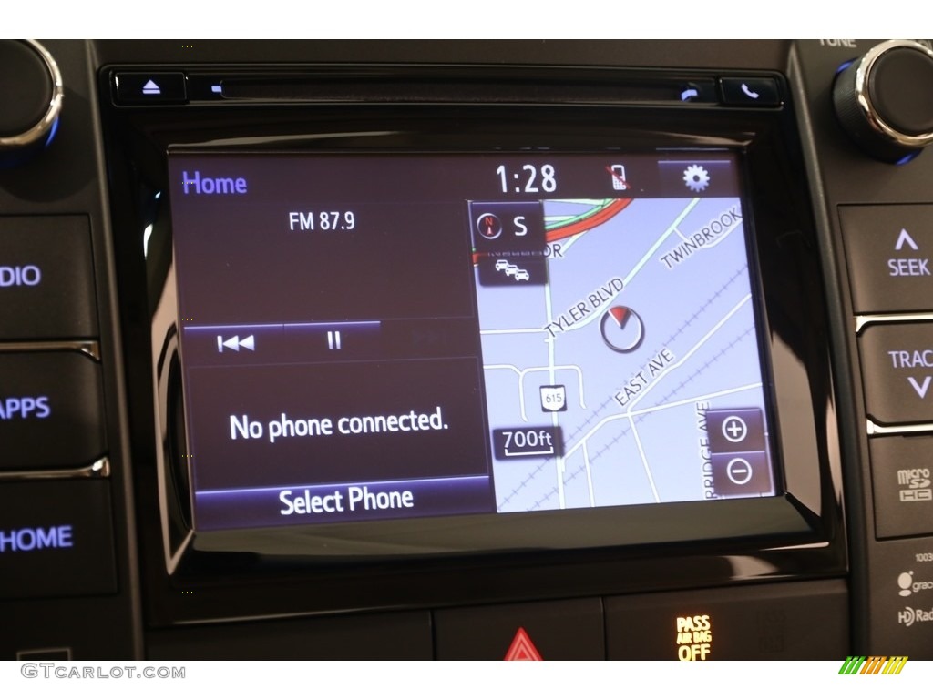 2015 Toyota Camry XLE V6 Navigation Photo #128401896