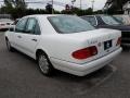 Polar White - E 320 Sedan Photo No. 2