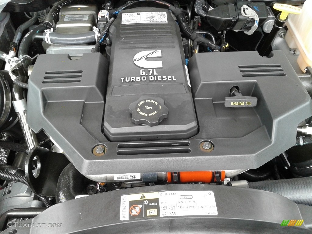 2018 Ram 5500 Tradesman Crew Cab Chassis Engine Photos