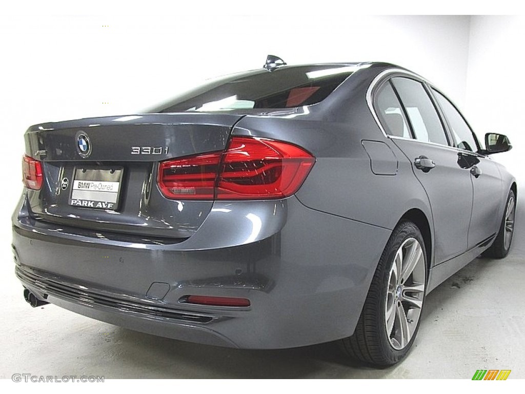 2018 3 Series 330i xDrive Sedan - Mineral Grey Metallic / Coral Red photo #5