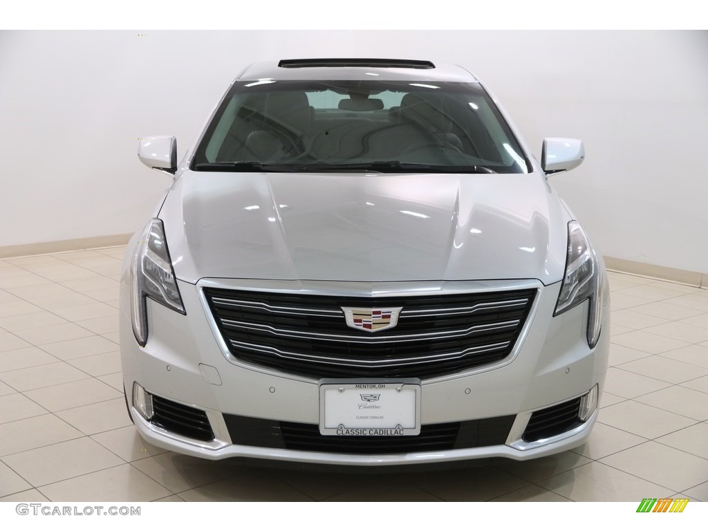 2018 XTS Luxury AWD - Radiant Silver Metallic / Jet Black photo #2