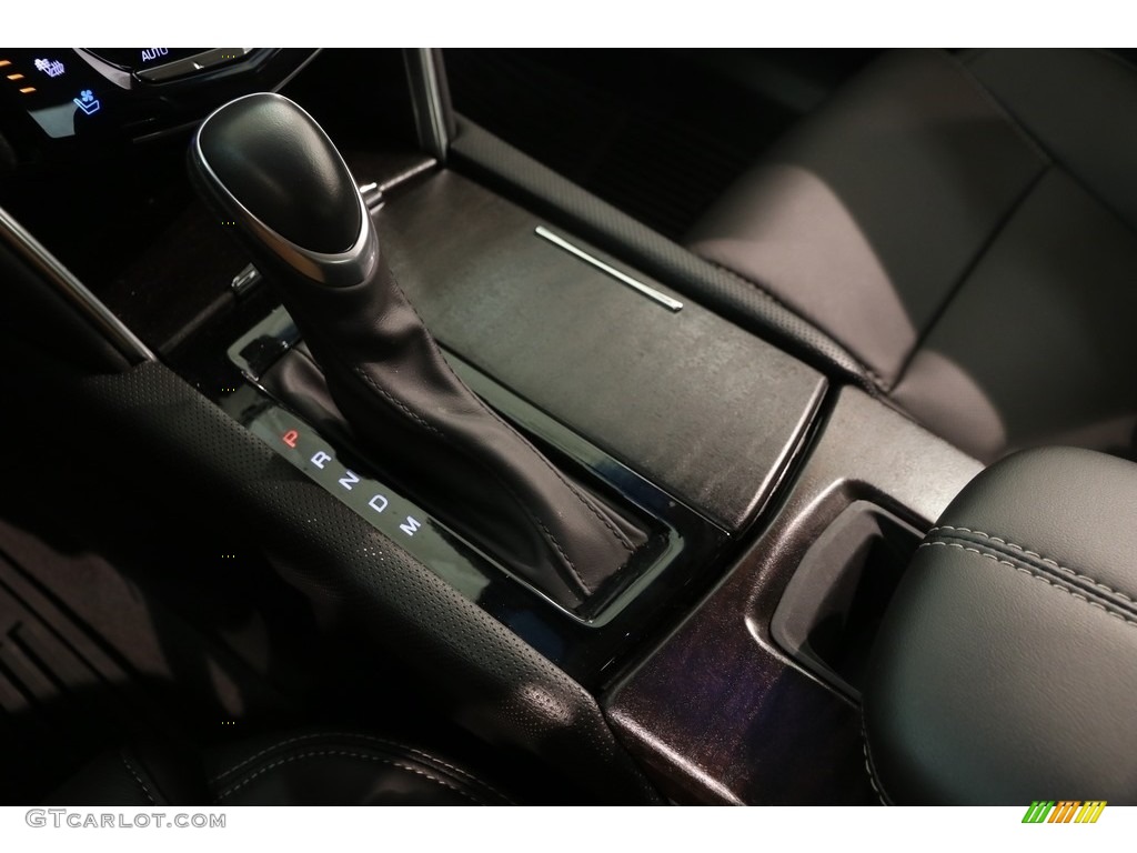 2018 XTS Luxury AWD - Radiant Silver Metallic / Jet Black photo #16