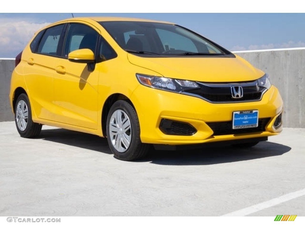 2019 Fit LX - Helios Yellow Pearl / Black photo #1