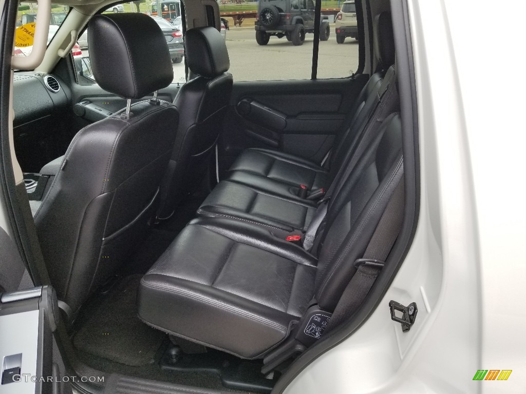 2008 Mountaineer AWD - White Suede / Charcoal Black photo #18