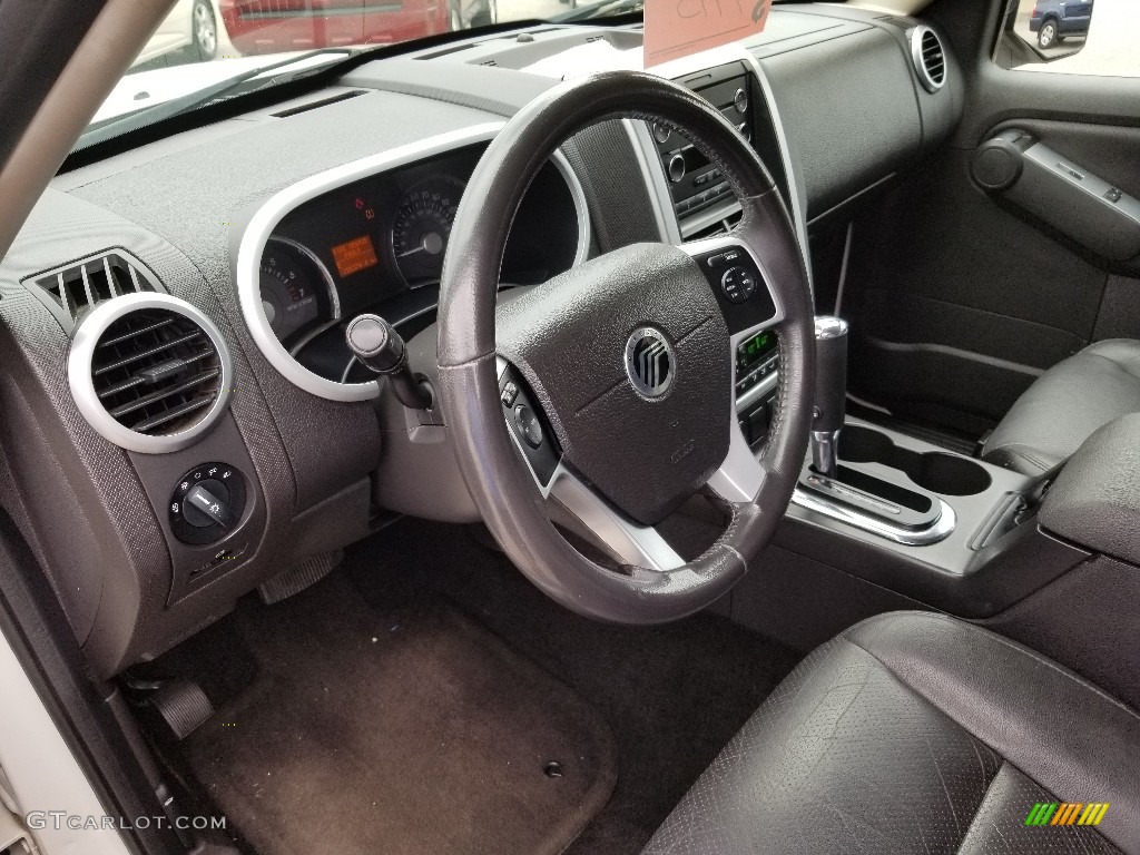 2008 Mountaineer AWD - White Suede / Charcoal Black photo #22