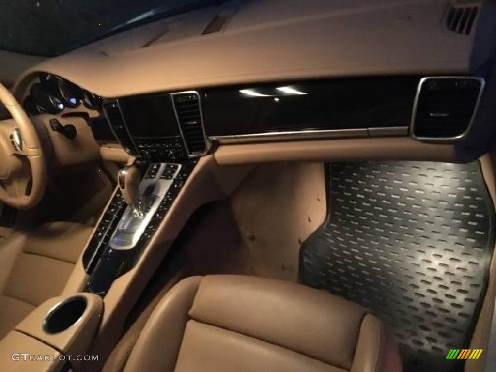 2011 Panamera 4 - Platinum Silver Metallic / Luxor Beige photo #4