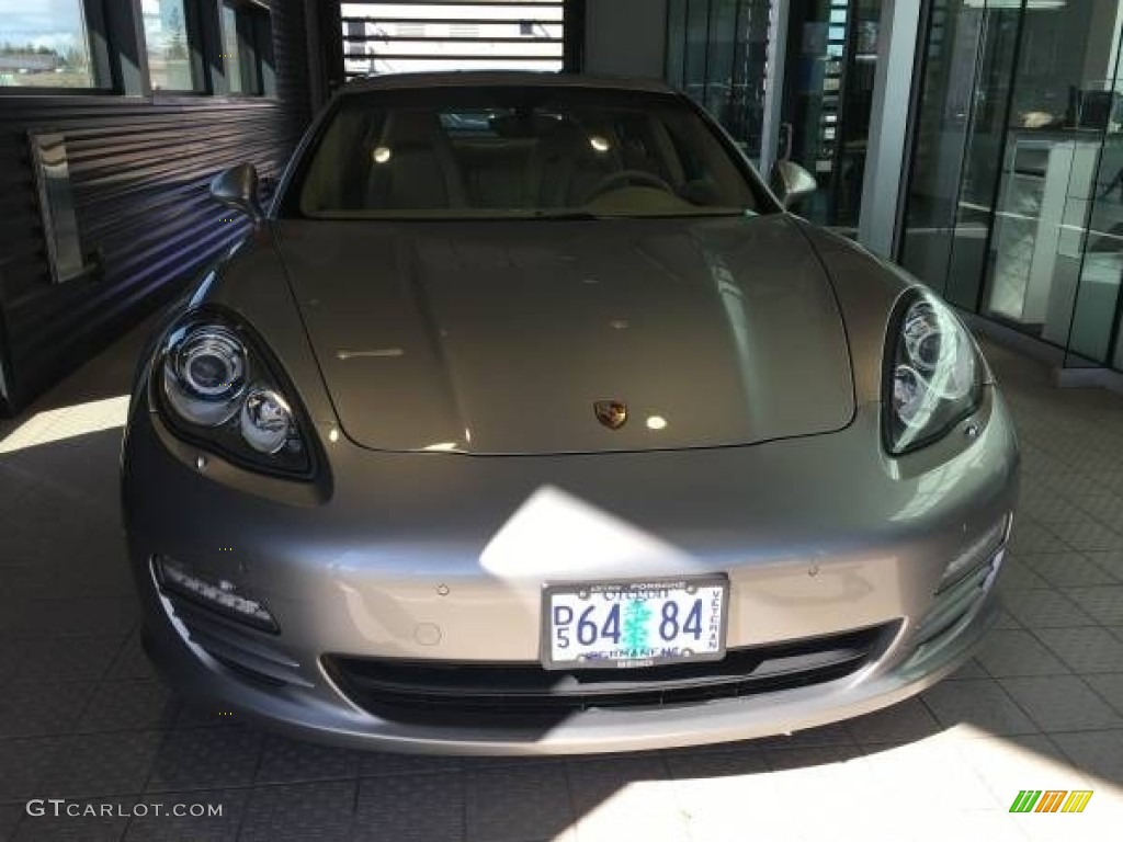 2011 Panamera 4 - Platinum Silver Metallic / Luxor Beige photo #14