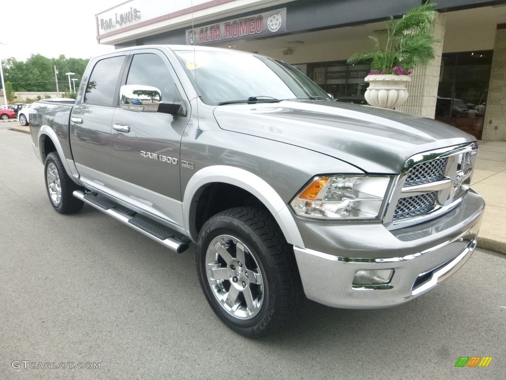 2012 Ram 1500 Laramie Crew Cab 4x4 - Mineral Gray Metallic / Dark Slate Gray photo #3