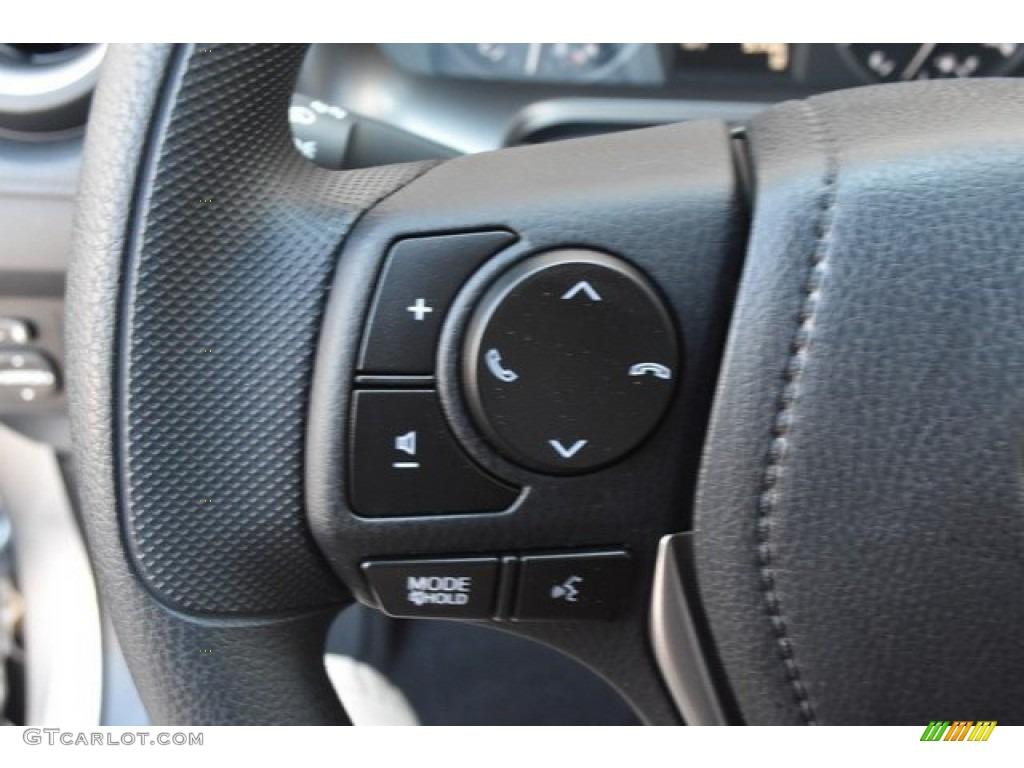 2018 RAV4 LE - Silver Sky Metallic / Black photo #26