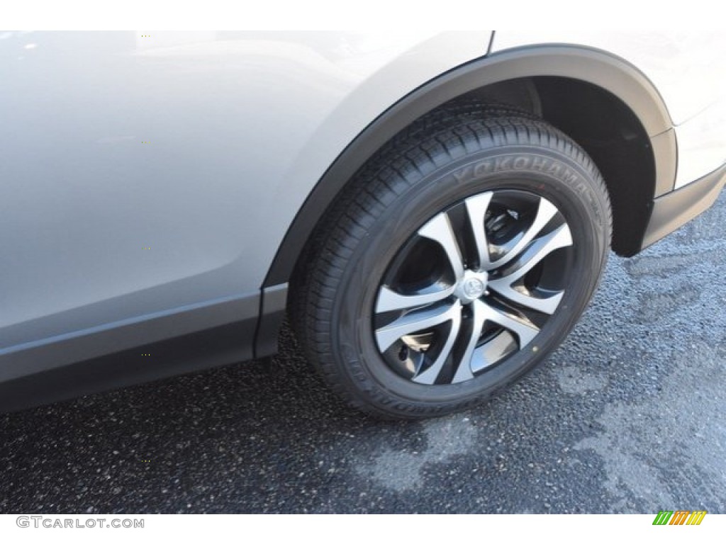 2018 RAV4 LE - Silver Sky Metallic / Black photo #33