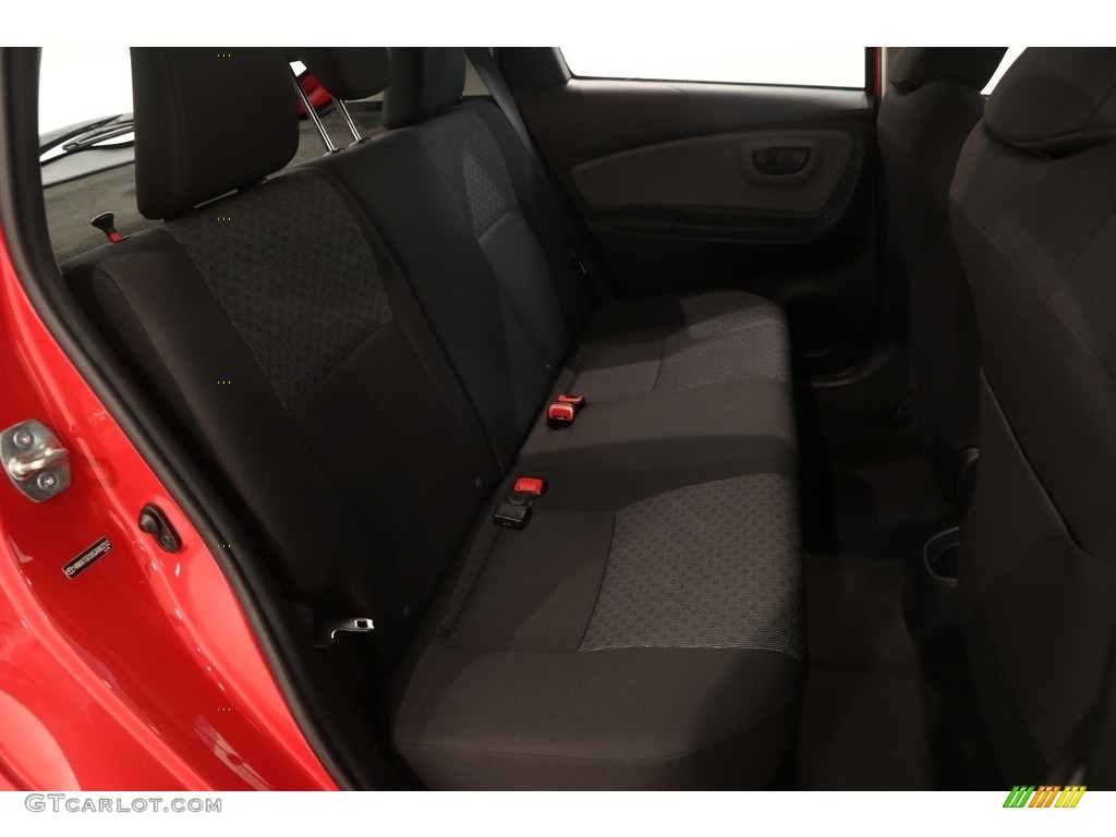 2016 Yaris 5-Door L - Absolutely Red / Black photo #14