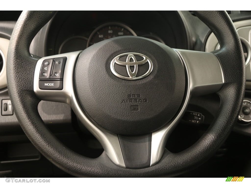 2012 Yaris LE 3 Door - Super White / Ash Gray photo #6