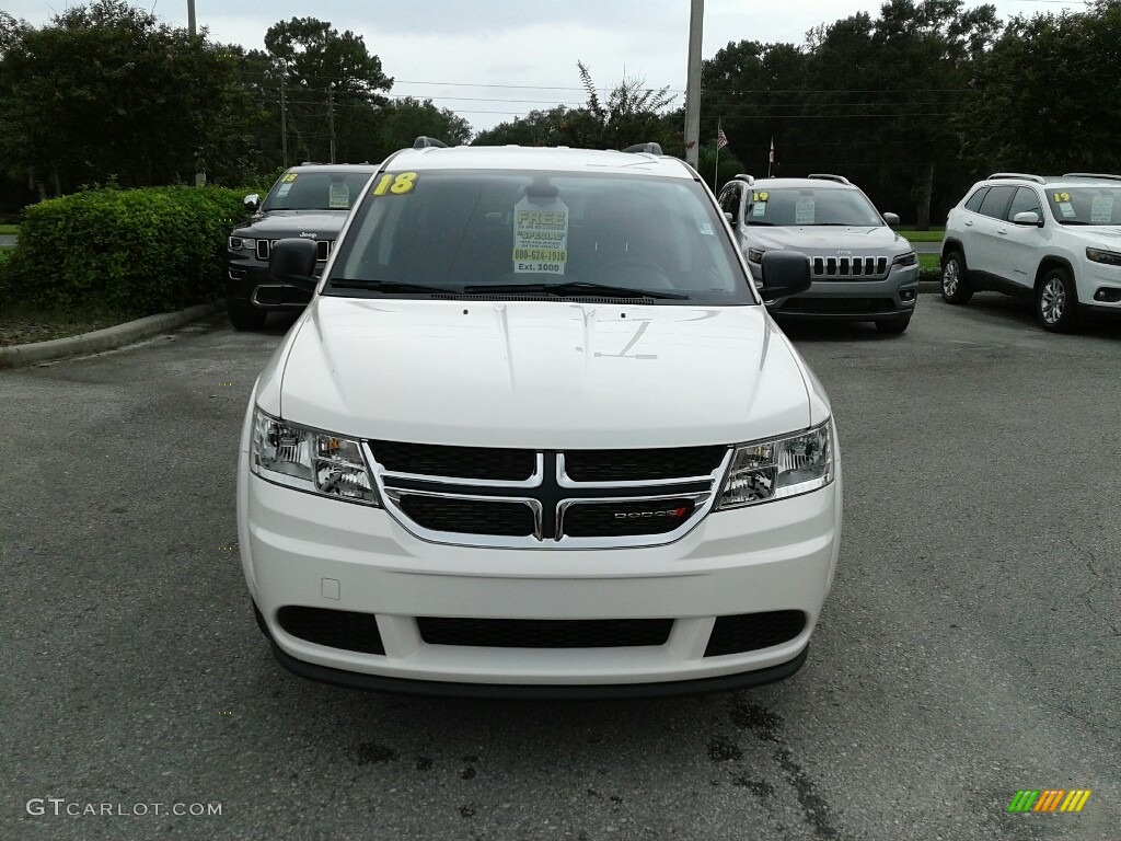 2018 Journey SE - Vice White / Black photo #8