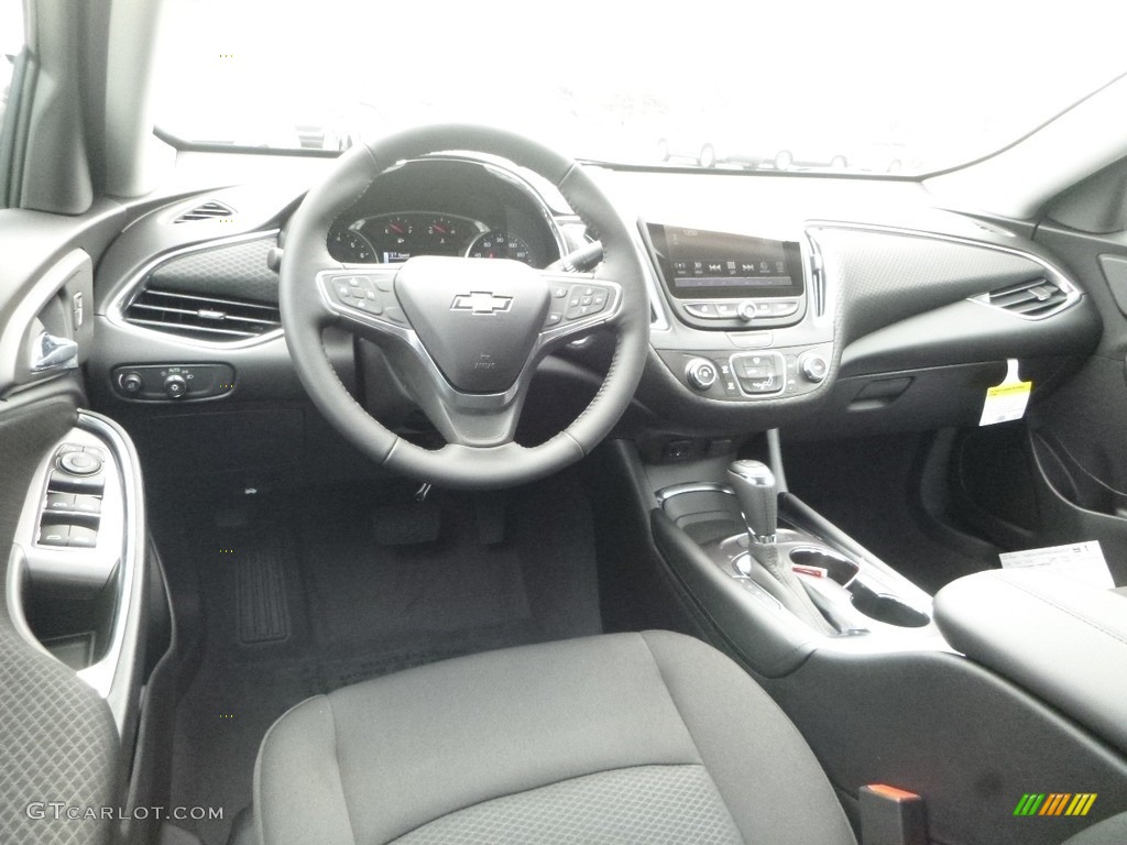 2018 Malibu LT - Summit White / Jet Black photo #13