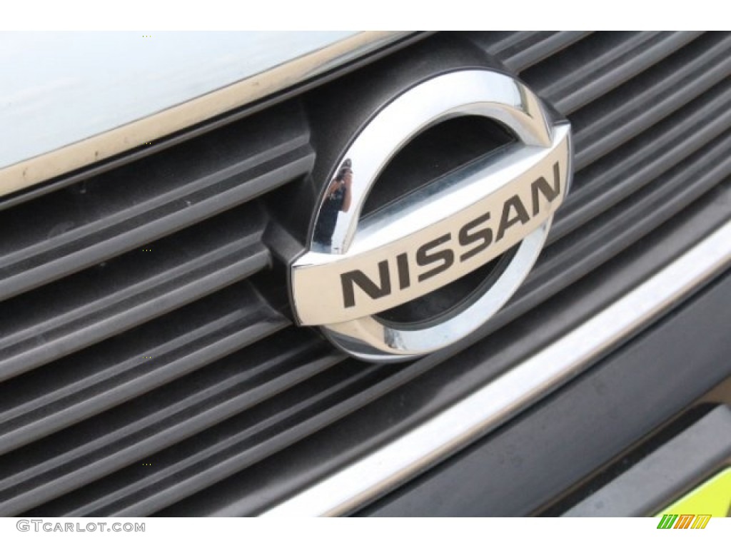 2012 Quest 3.5 SV - Super Black / Gray photo #11