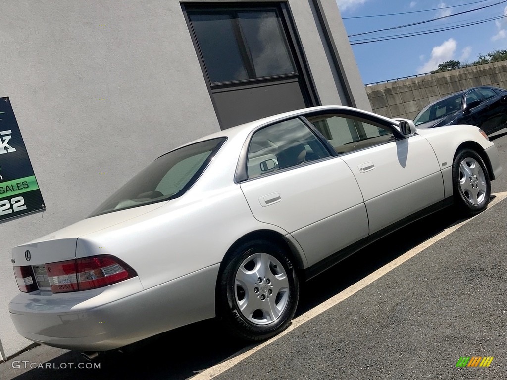 2000 ES 300 Sedan - Diamond White Pearl / Ivory photo #19