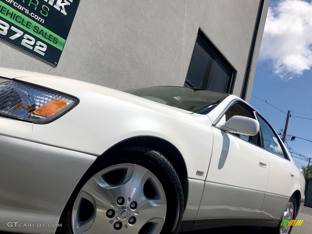 2000 ES 300 Sedan - Diamond White Pearl / Ivory photo #20