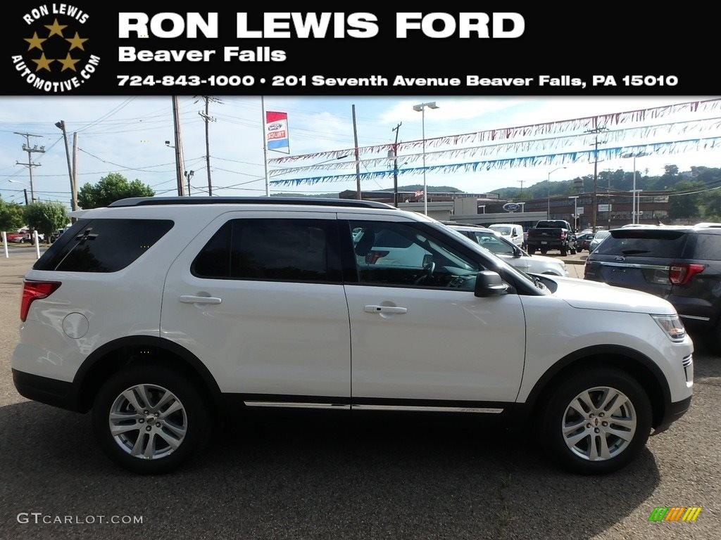 White Platinum Ford Explorer