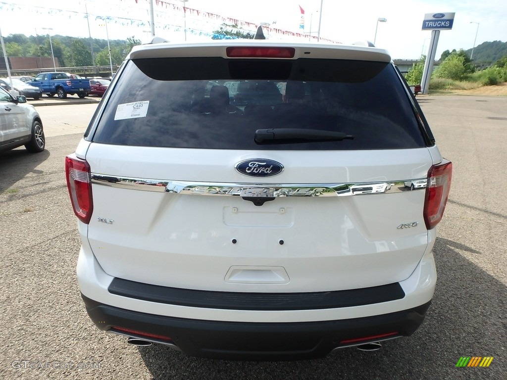 2018 Explorer XLT 4WD - White Platinum / Ebony Black photo #4