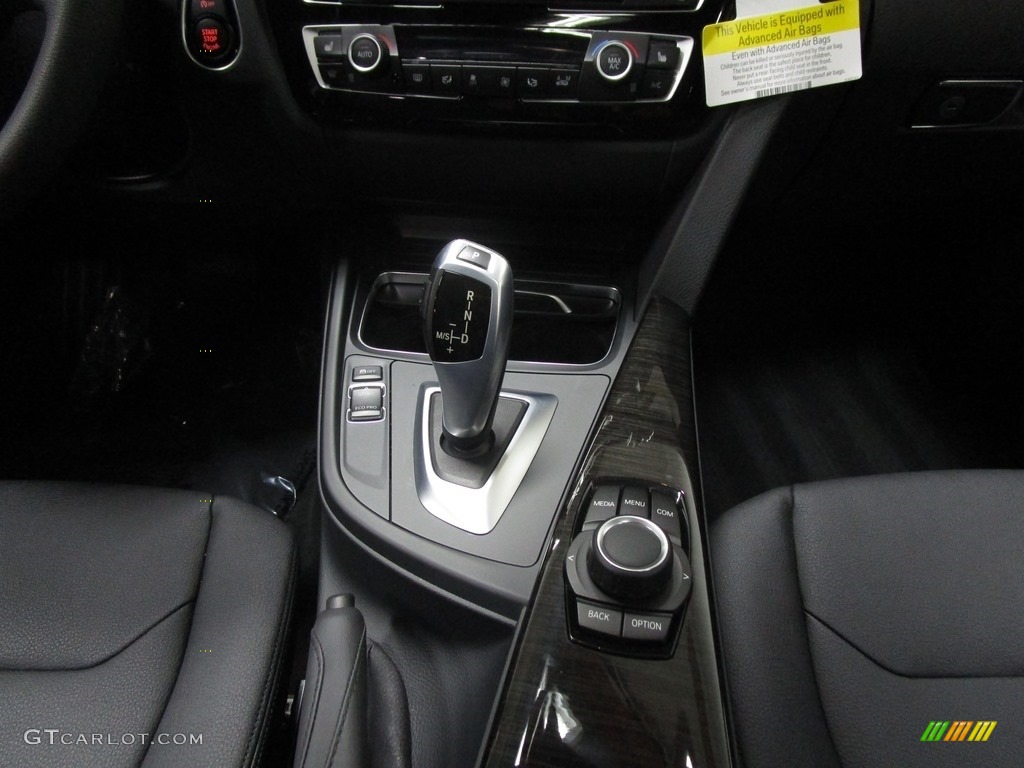 2018 3 Series 320i xDrive Sedan - Glacier Silver Metallic / Black photo #29