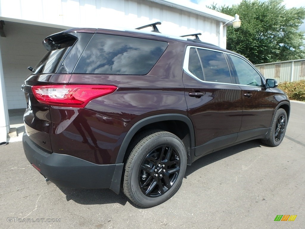 2018 Traverse LT AWD - Black Currant Metallic / Jet Black photo #2