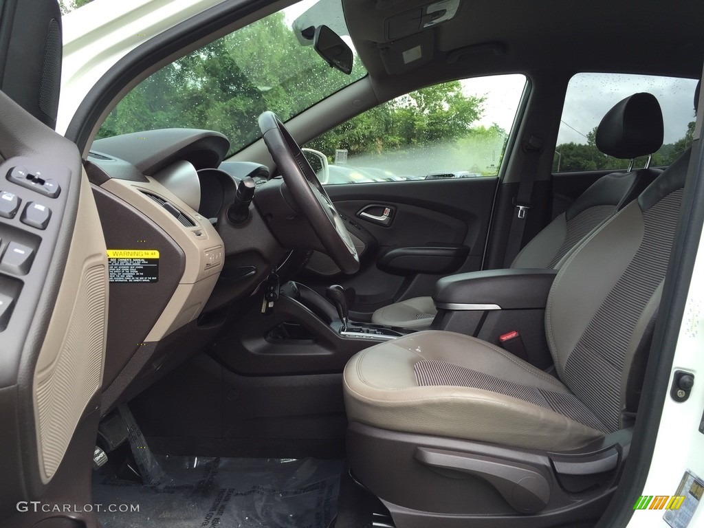 2013 Tucson GLS AWD - Cotton White / Taupe photo #11