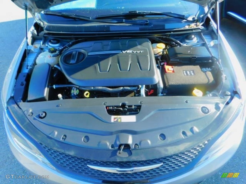 2015 200 S - Billet Silver Metallic / Black photo #32