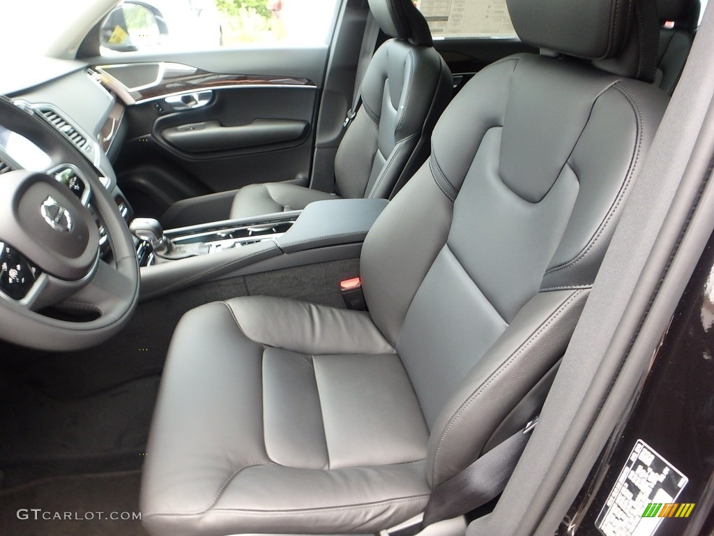 2019 Volvo XC90 T5 AWD Momentum Front Seat Photo #128465642