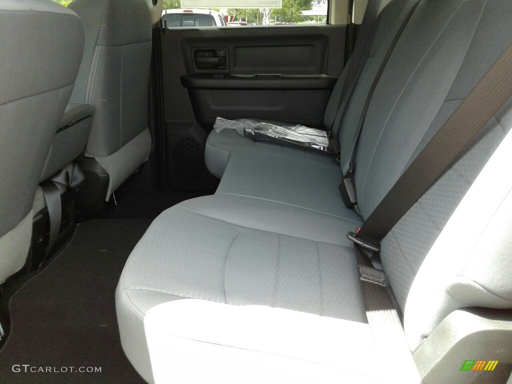 2018 1500 Express Crew Cab - Granite Crystal Metallic / Black/Diesel Gray photo #10