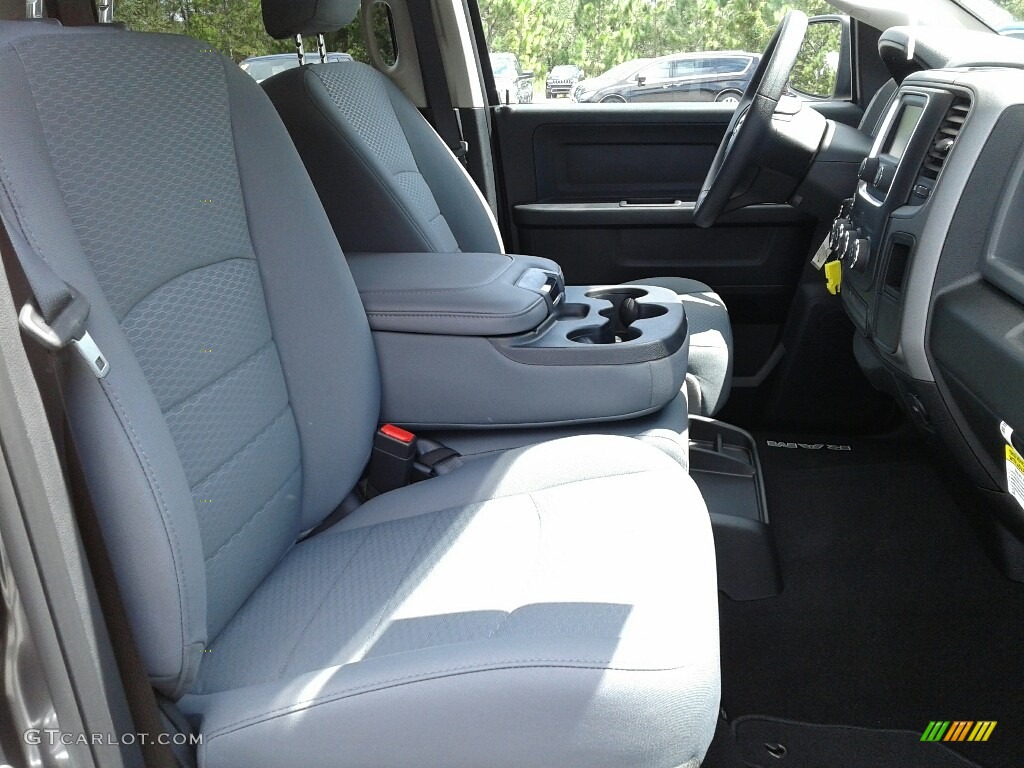 2018 1500 Express Crew Cab - Granite Crystal Metallic / Black/Diesel Gray photo #12