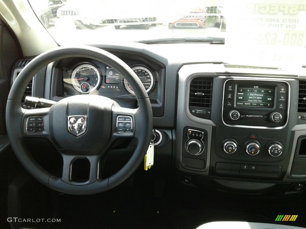 2018 1500 Express Crew Cab - Bright White / Black/Diesel Gray photo #13