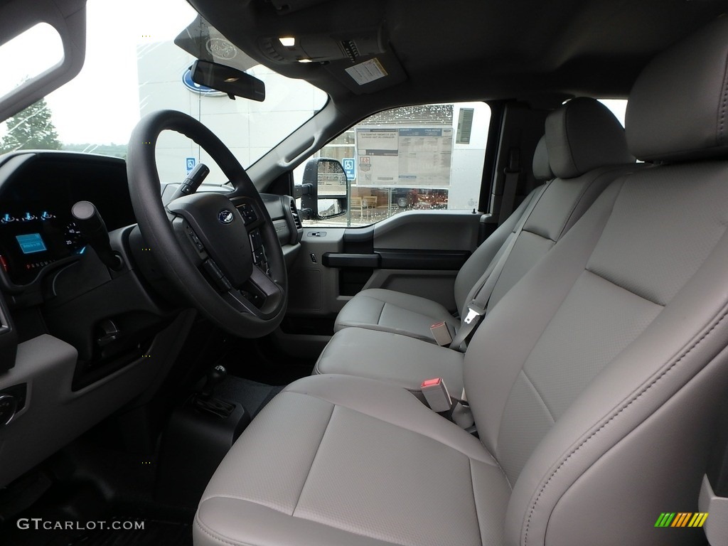 Earth Gray Interior 2019 Ford F550 Super Duty XL SuperCab 4x4 Chassis Photo #128468105