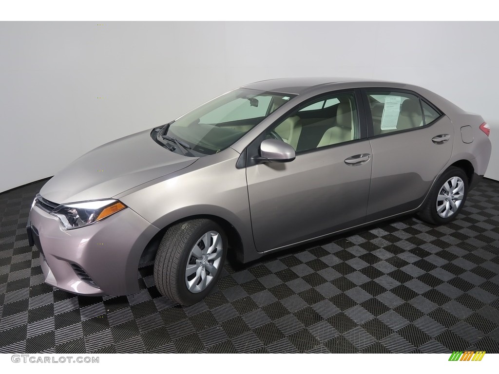 2015 Corolla LE - Brown Sugar Metallic / Ivory photo #4