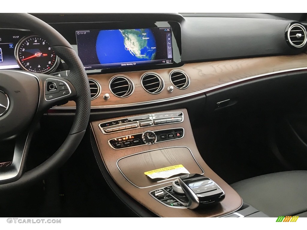 2018 E 300 Sedan - Black / Black photo #6