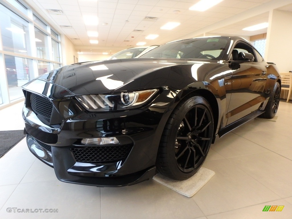 2018 Mustang Shelby GT350 - Shadow Black / GT350 Ebony Leather/Miko Suede photo #6
