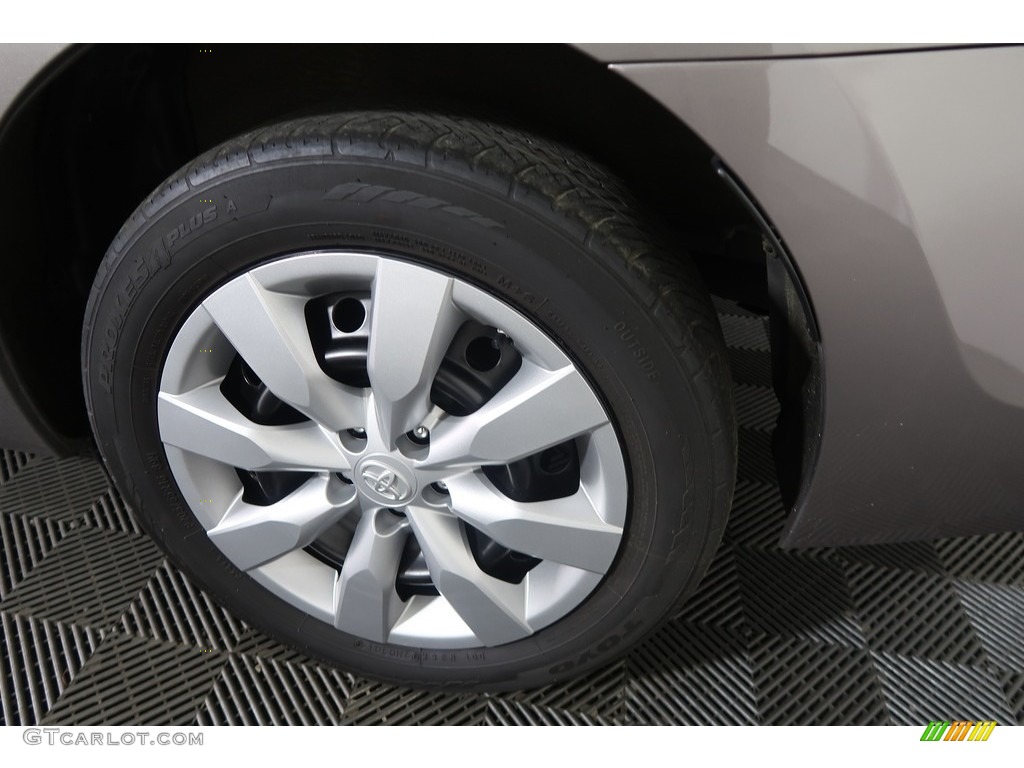 2015 Corolla LE - Brown Sugar Metallic / Ivory photo #26